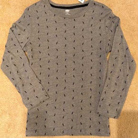 Old Navy Pattern Crew Neck Long Sleeve Tee - Picture 2 of 2